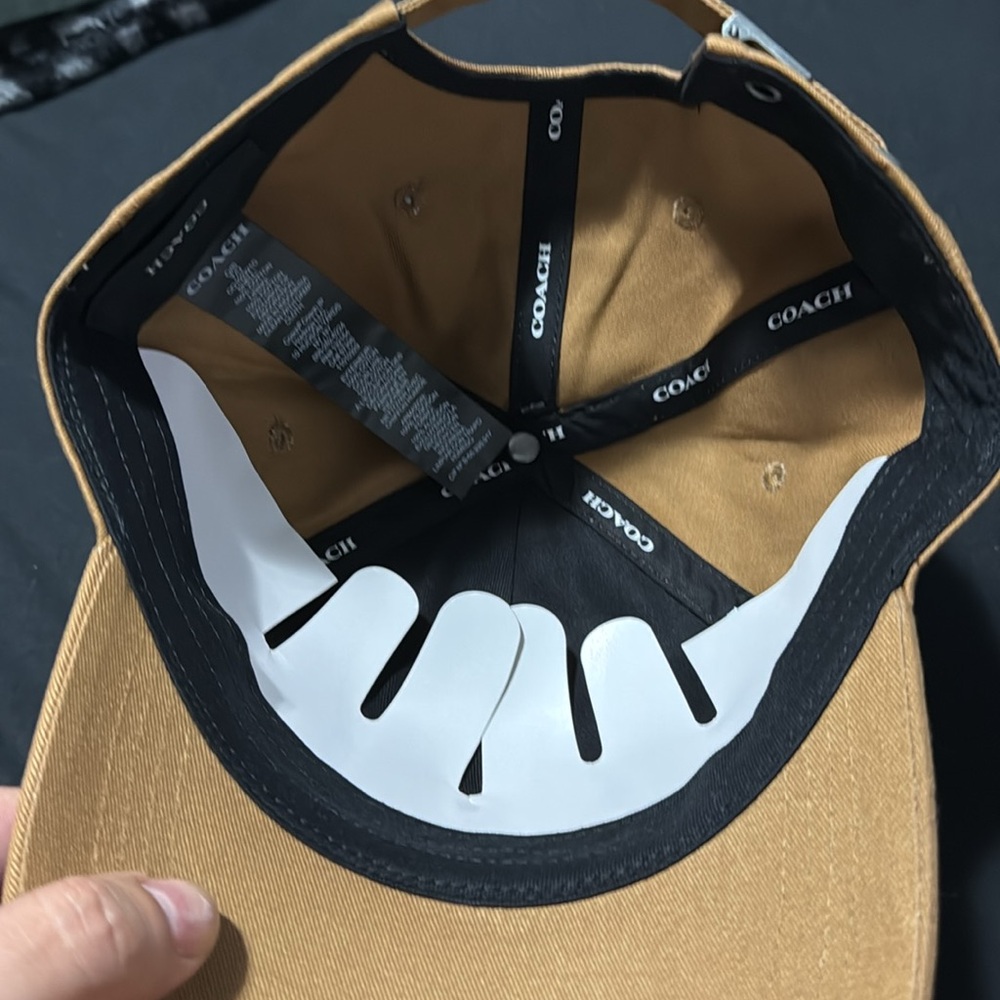 Coach Unisex Hat - Picture 3 of 4